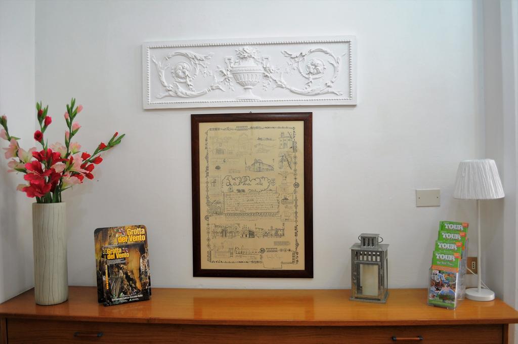 Hotel Cecile ปิซา ภายนอก รูปภาพ